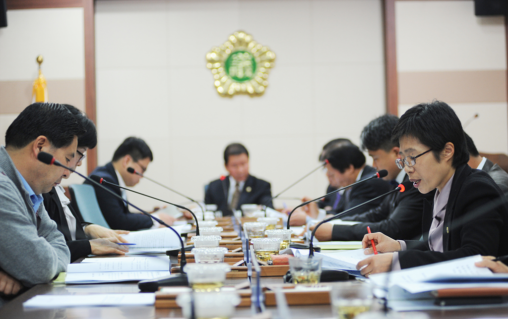 '의원 간담회' 게시글의 사진(6) '2014-03-26-28143.jpg'