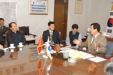 2003-03-25 중국 삼양시 대표단 방문