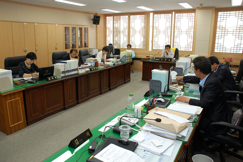 '행정자치위원회 회의' 게시글의 사진(1) '2013-06-05_125248.jpg'
