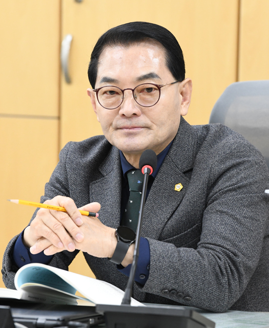 순천시의회 정홍준 의원 사진